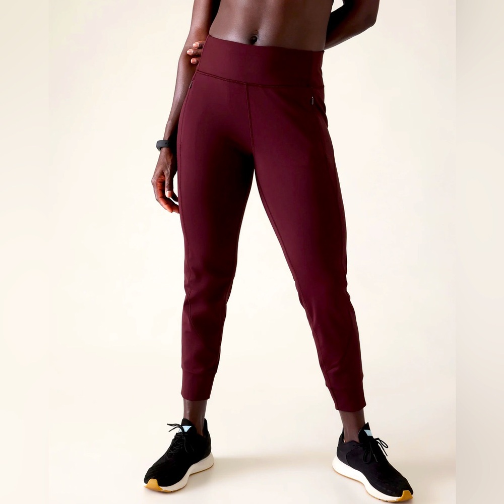 Athleta Ranier Mid-Rise Jogger